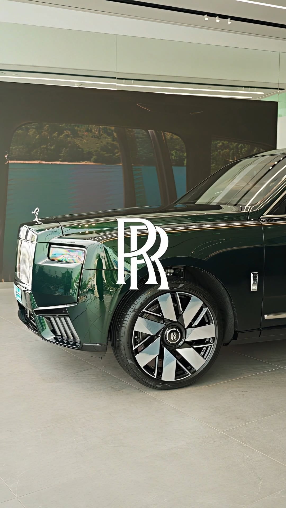 Post 5 by Rolls-Royce Motor Cars Muscat on Instagram (video)