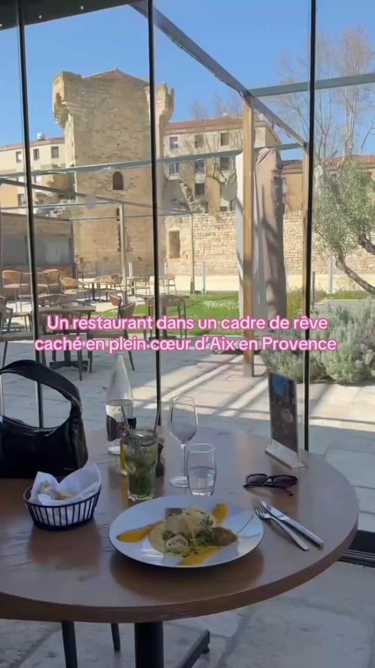 Post 5 by Jenna MZN - Bonnes adresses📍 on TikTok (video)