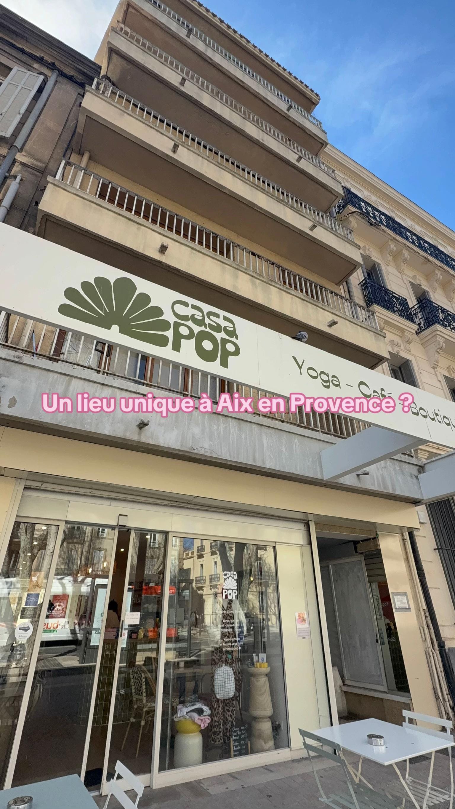 Post 3 by Jenna MZN - Bonnes adresses📍 on TikTok (video)