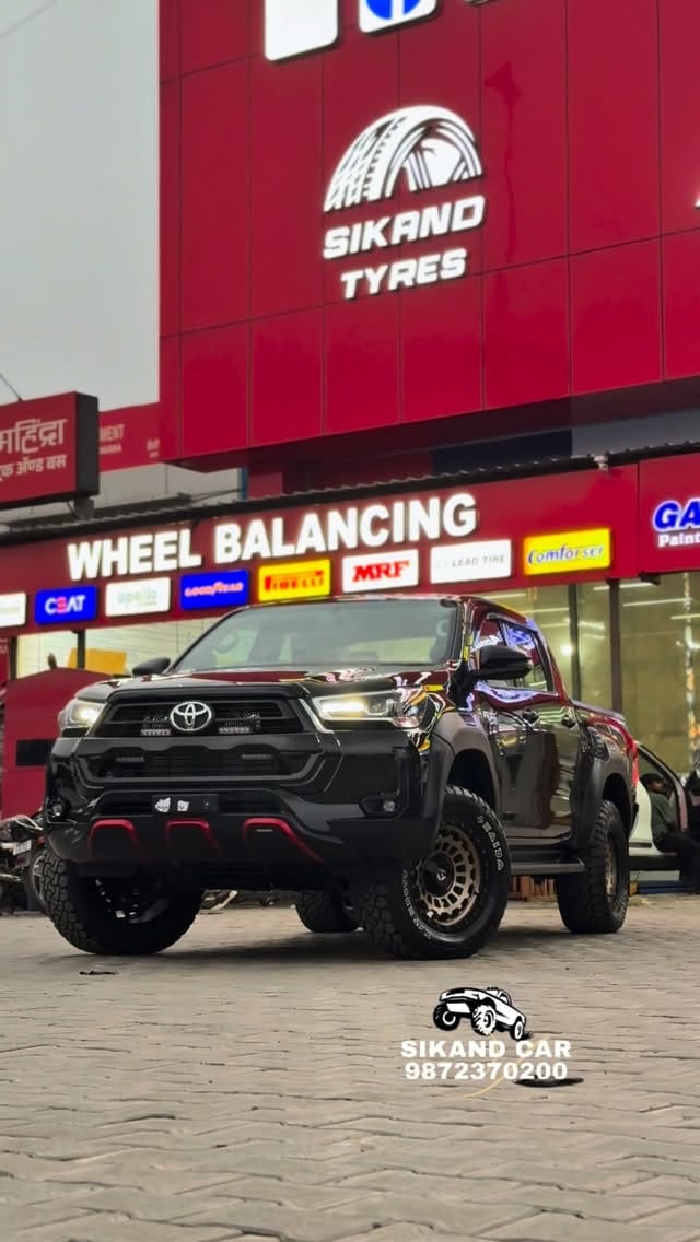 Post 4 by JASPREET SINGH SIKAND on Instagram (video)