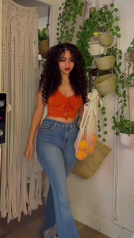Post 8 by 𝑀𝑎𝑟𝑦𝑎 🥀 on TikTok (video)