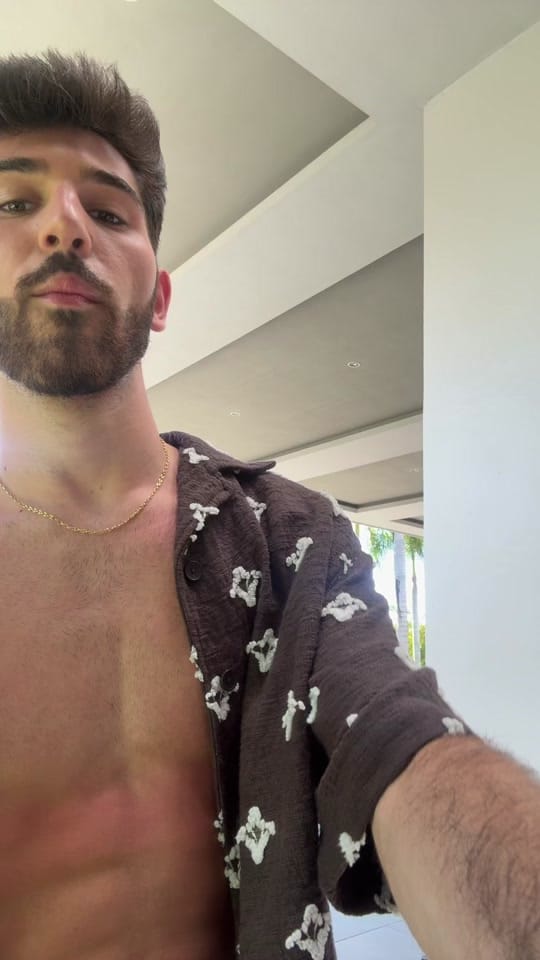 Post 6 by francescopellicani on TikTok (video)