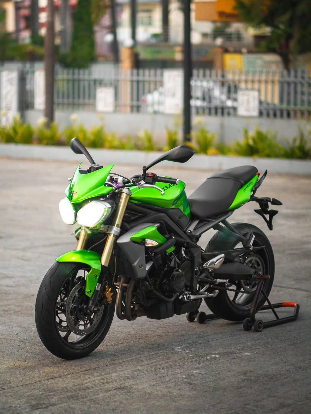 Post 8 by Wow Superbikes ™️ | Pune's Biggest pre-owned Superbike Store on Instagram (carousel)