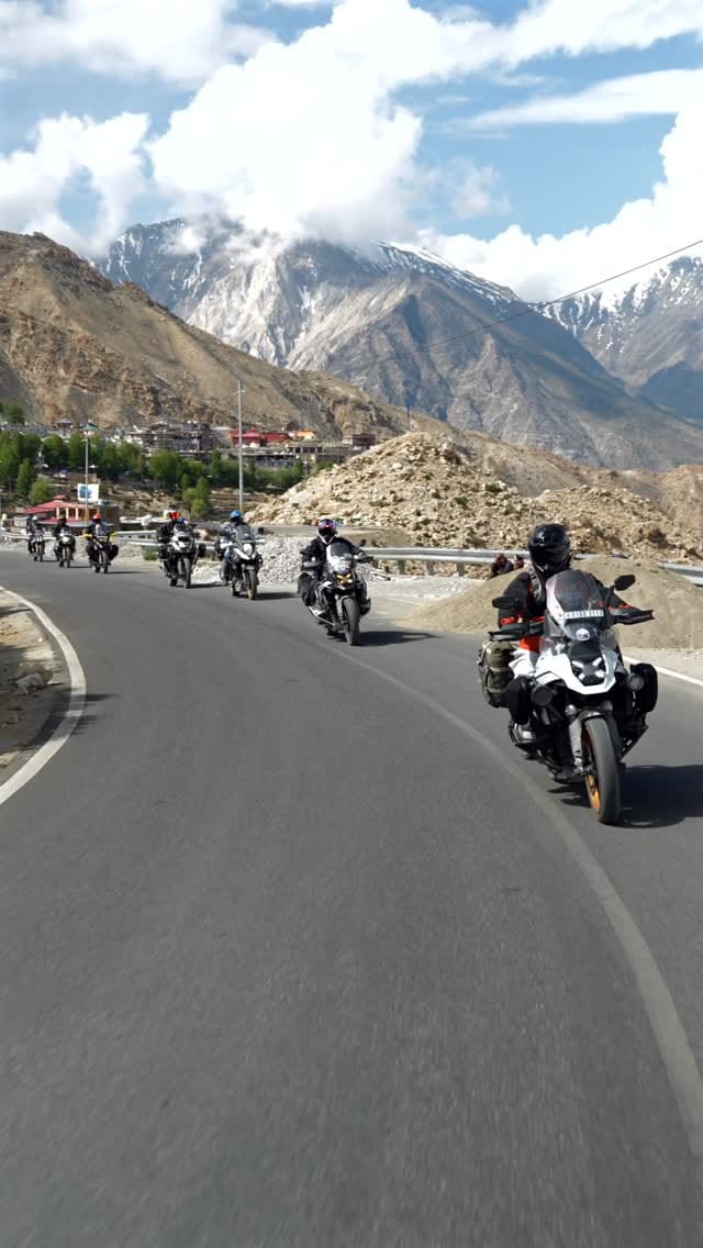 Post 1 by BMW Krishna Motorrad on Instagram (video)