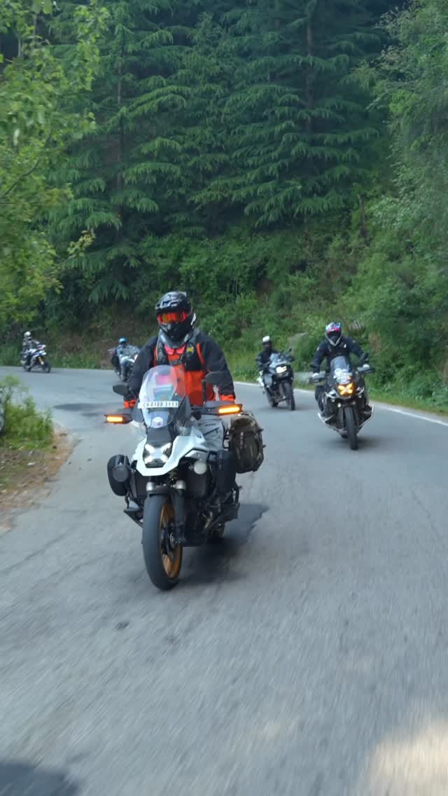 Post 4 by BMW Krishna Motorrad on Instagram (video)
