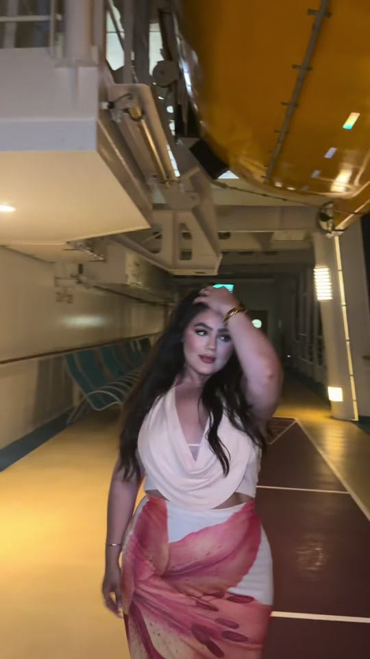 Post 7 by Maxie on TikTok (video)