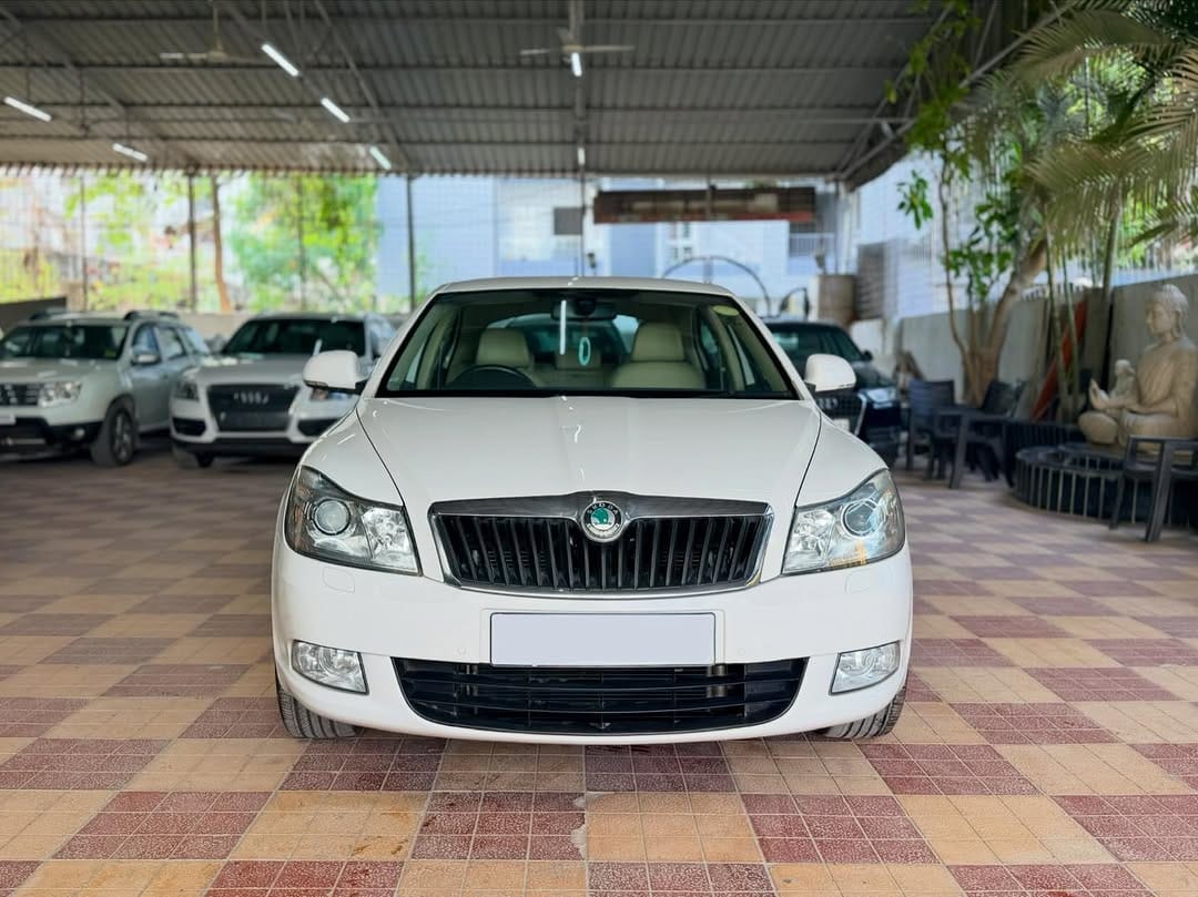 Post 7 by PRESTIGE AUTO on Instagram (carousel)