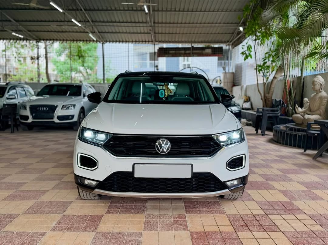 Post 4 by PRESTIGE AUTO on Instagram (carousel)