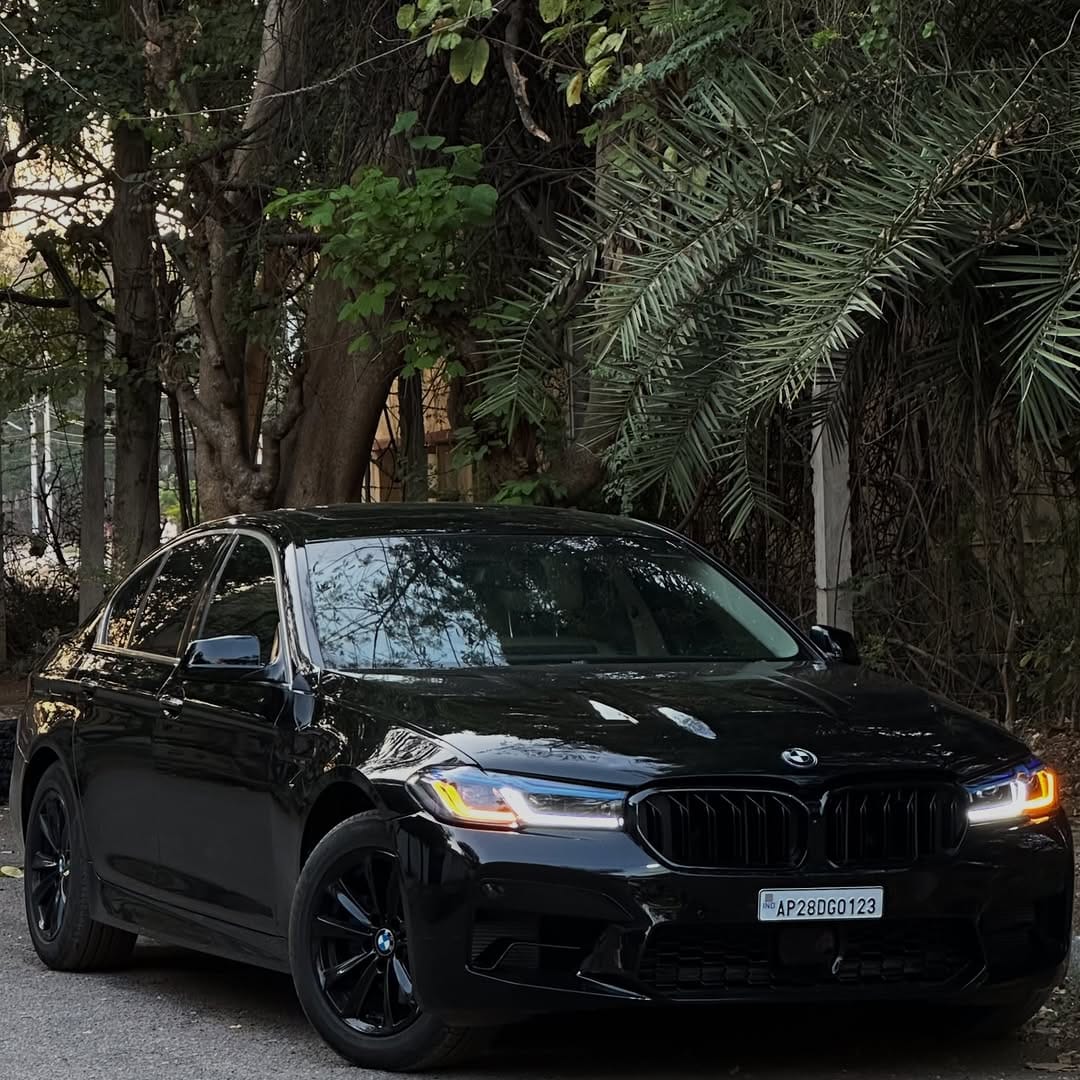 Post 5 by CAR DEALZ on Instagram (carousel)