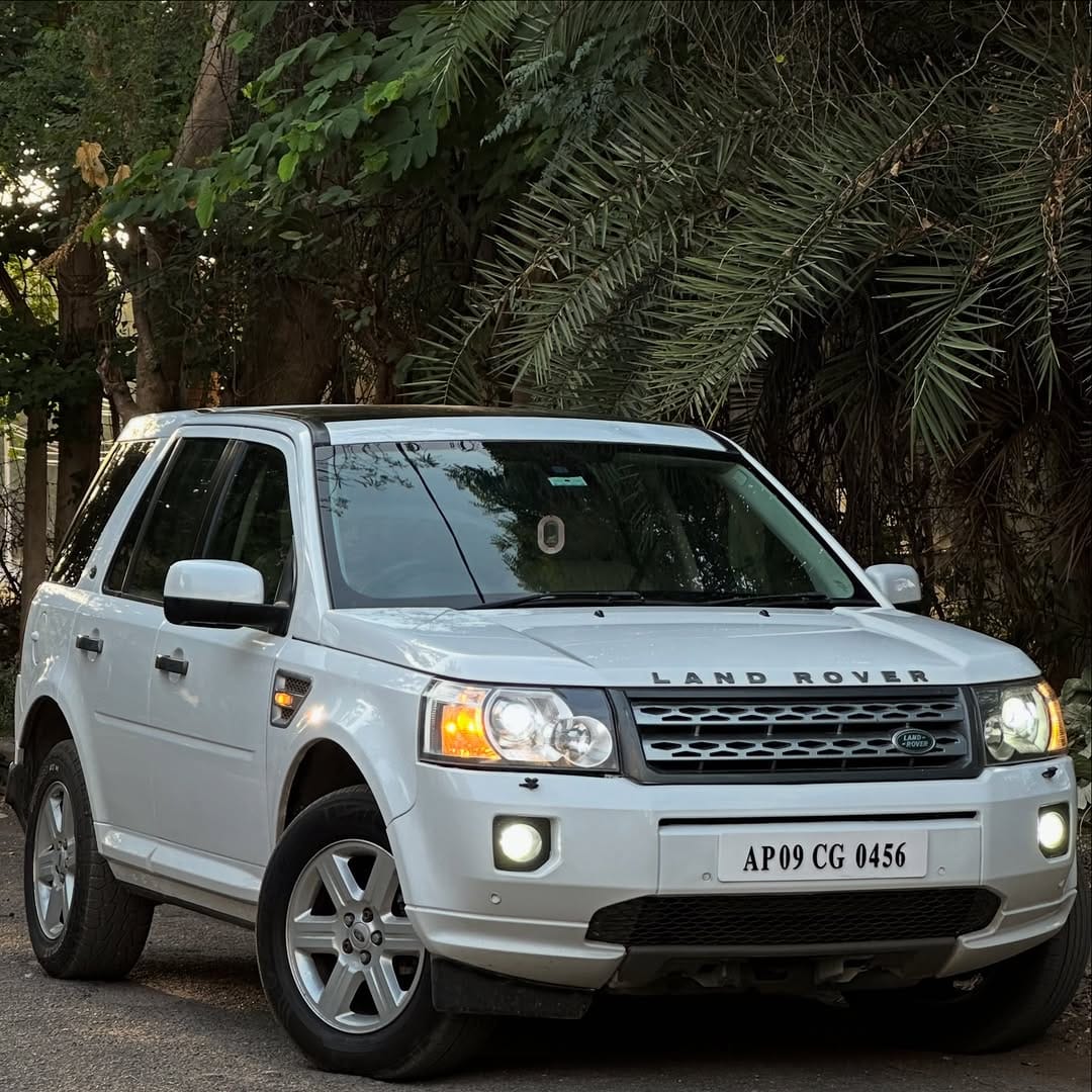 Post 2 by CAR DEALZ on Instagram (carousel)
