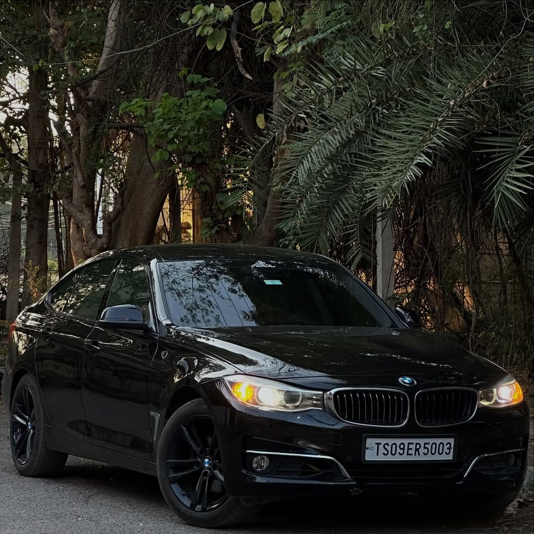 Post 4 by CAR DEALZ on Instagram (carousel)
