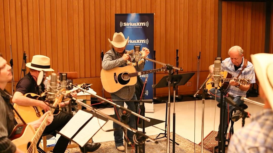 Post 8 by Dwight Yoakam on Instagram (image)