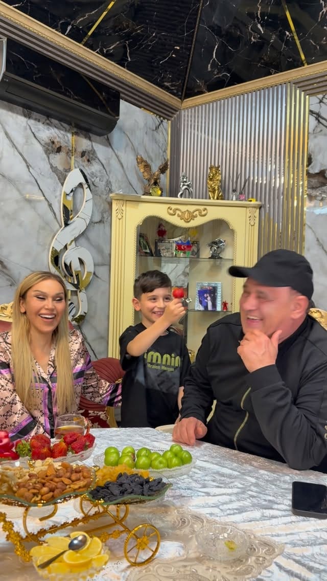 Post 9 by Tacir Şahmalıoğlu 🎤🎼 on Instagram (video)