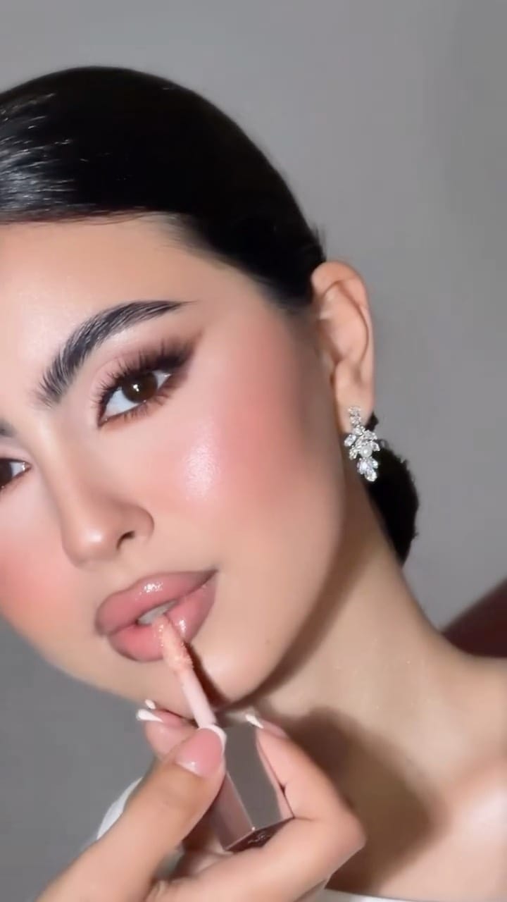 Post 4 by Mai Mokhtar on Instagram (video)