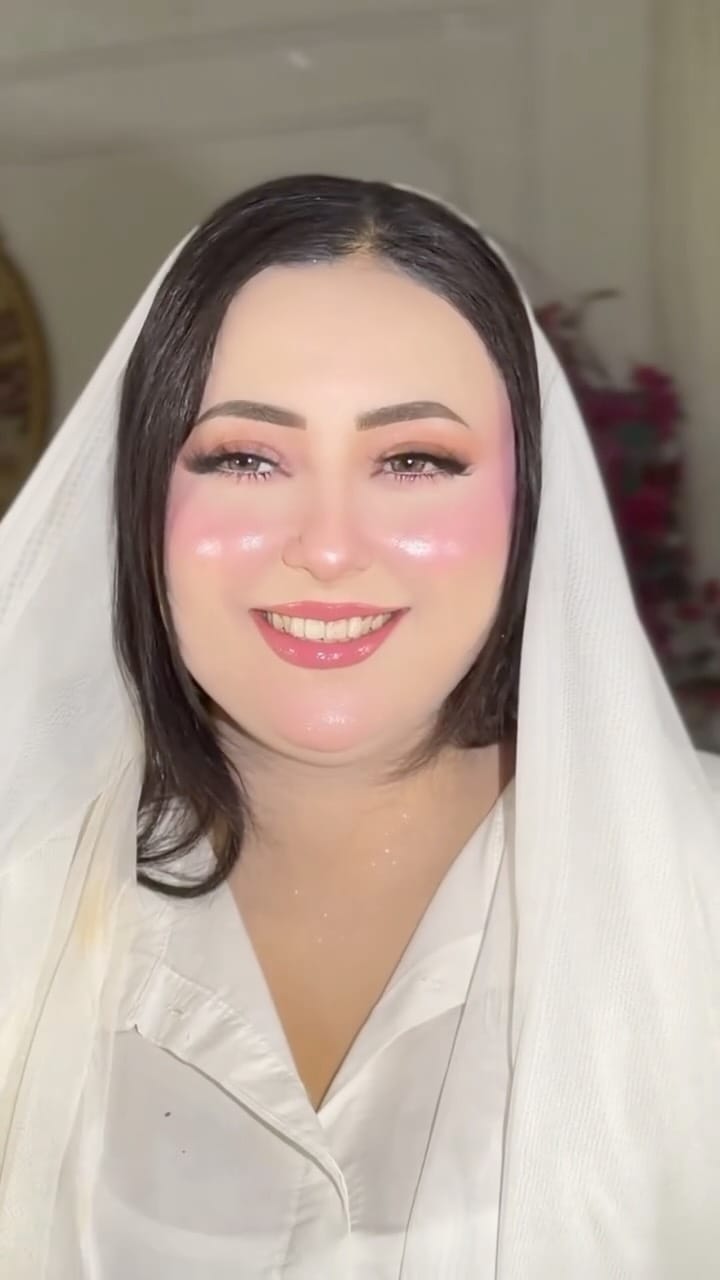Post 4 by Hadeer Nabil on Instagram (video)