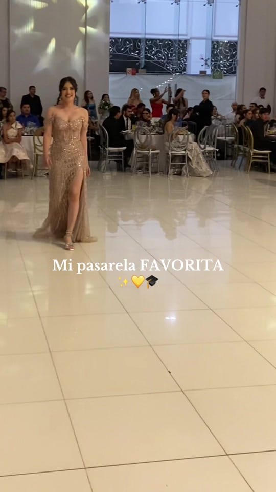 Post 9 by Alondra Mineyko 💋 on TikTok (video)