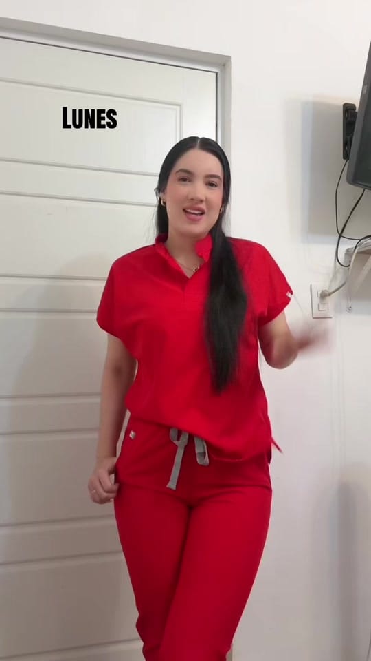Post 1 by Alondra Mineyko 💋 on TikTok (video)