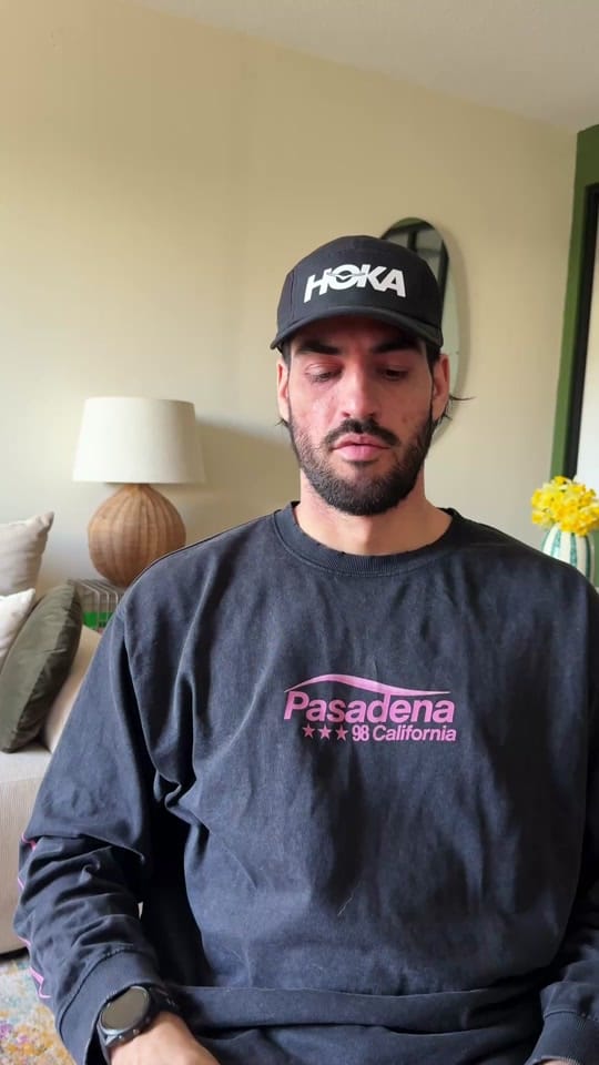 Post 4 by AURE 🌞 on TikTok (video)