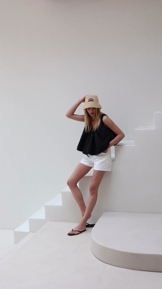 Post 7 by Rosaé Paris on TikTok (video)