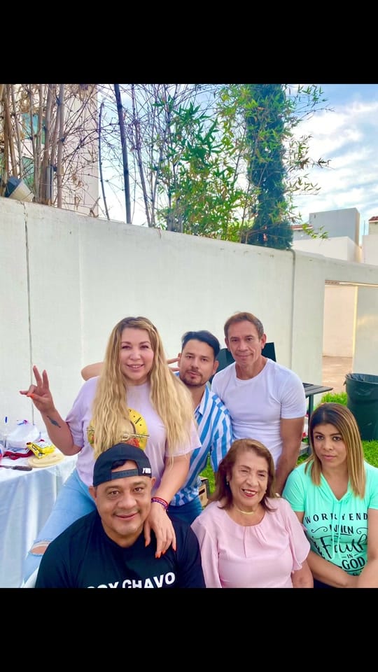 Post 5 by Myriam Santana on TikTok (video)