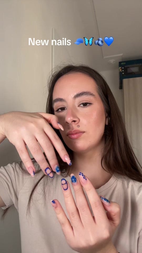 Post 7 by ele_rezzonico on TikTok (video)