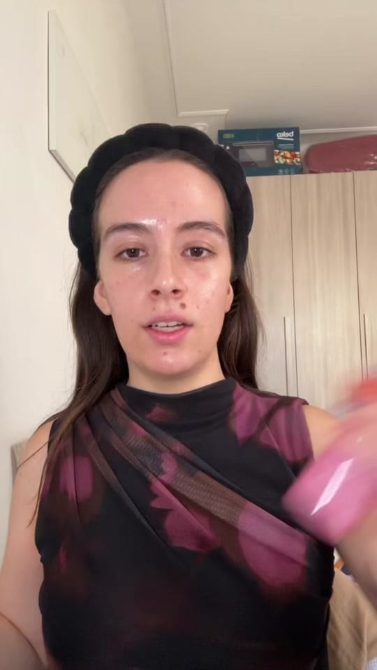 Post 1 by ele_rezzonico on TikTok (video)