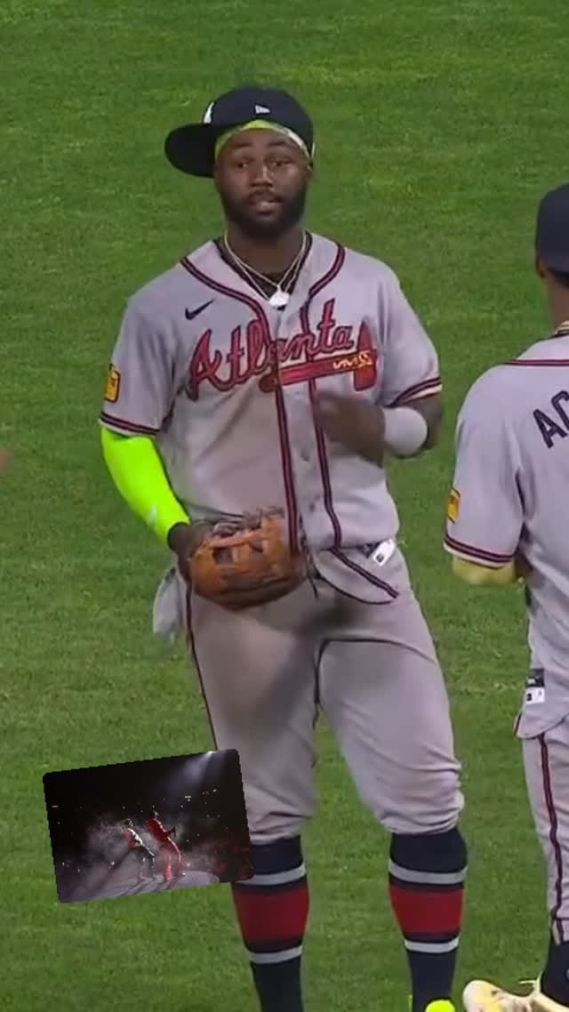 Post 4 by (Pimpin) on Instagram (video)