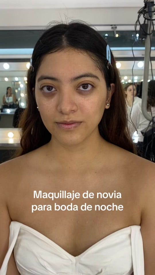 Post 8 by Gaby Gallo MUA on TikTok (video)