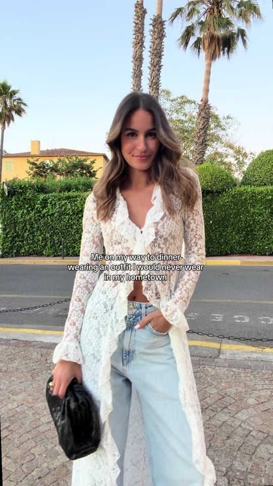 Post 4 by Lina Bllz on TikTok (video)