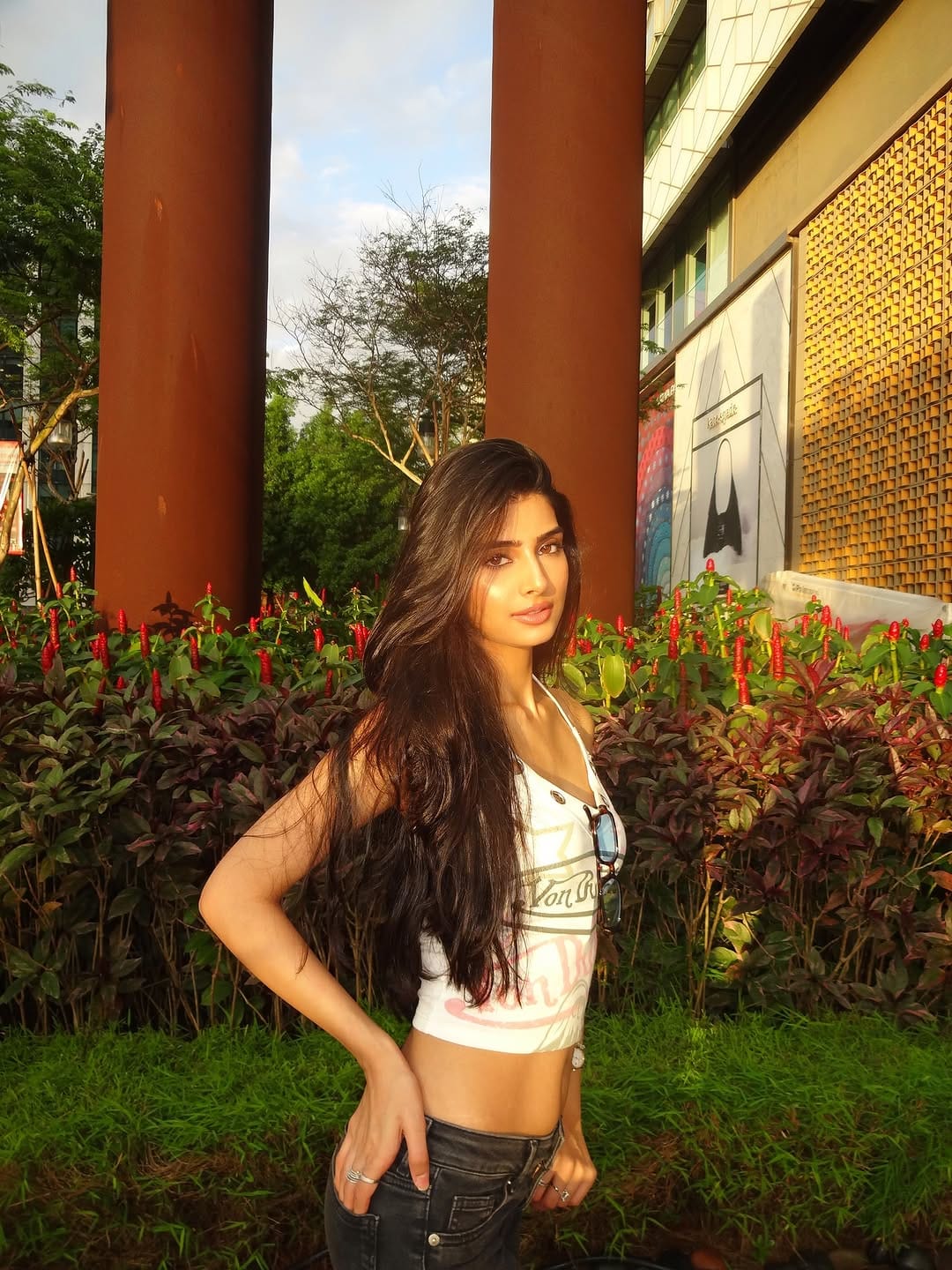 Post 8 by Urja Sharma on Instagram (carousel)