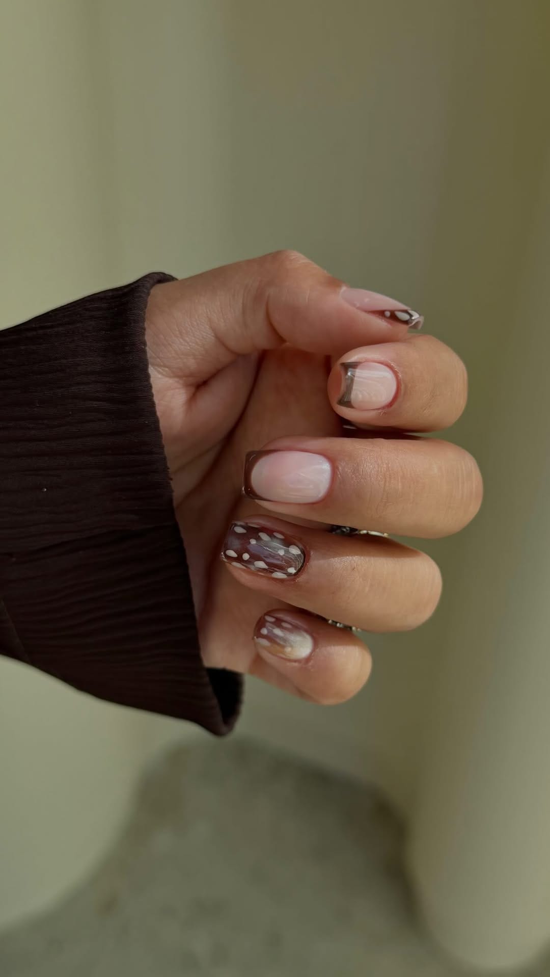 Post 8 by zakia - زكية on Instagram (video)