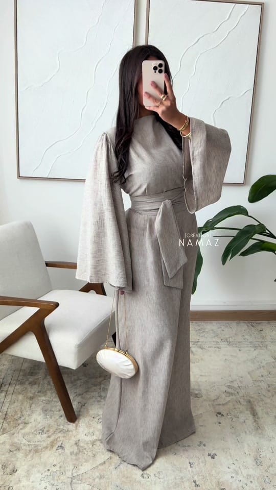 Post 3 by ALMA CLOSET PARIS on TikTok (video)