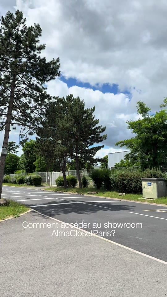 Post 2 by ALMA CLOSET PARIS on TikTok (video)