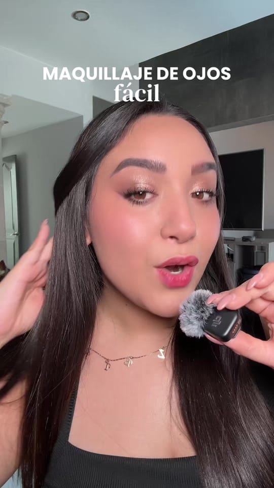 Post 3 by LizUribe on TikTok (video)