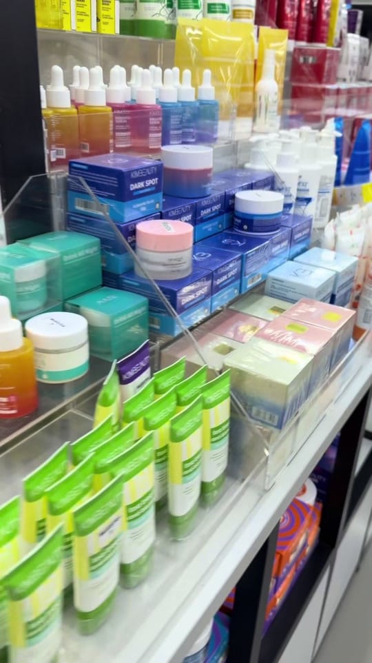 Post 2 by camaleonbeauty on TikTok (video)