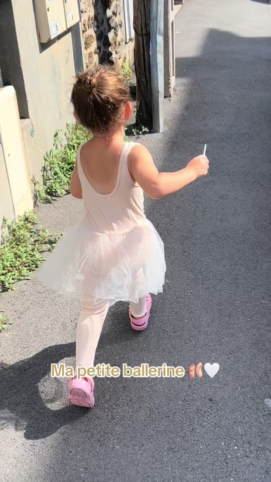 Post 1 by Anaïs on TikTok (video)