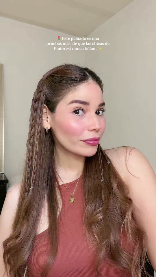 Post 2 by Lucía Verduzco🍓 on TikTok (video)
