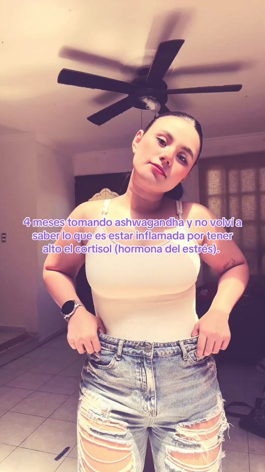 Post 4 by emilia.cst on TikTok (video)