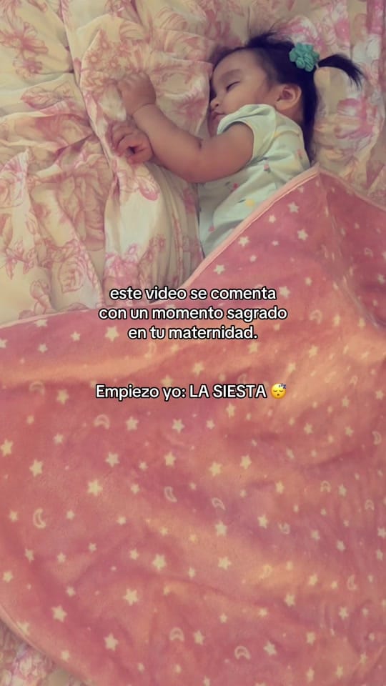 Post 3 by emilia.cst on TikTok (video)