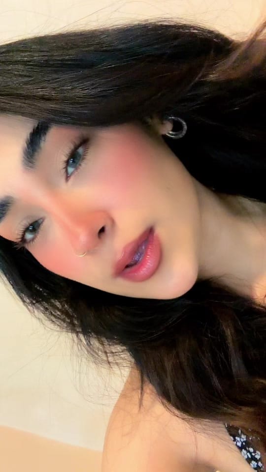 Post 1 by Ale Sanchez on TikTok (video)
