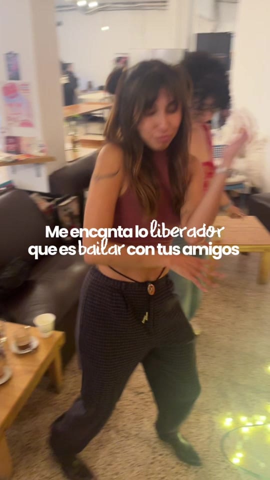 Post 2 by Yaya on TikTok (video)