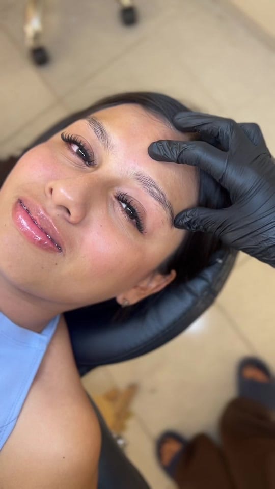 Post 5 by dianaleon.brows on TikTok (video)