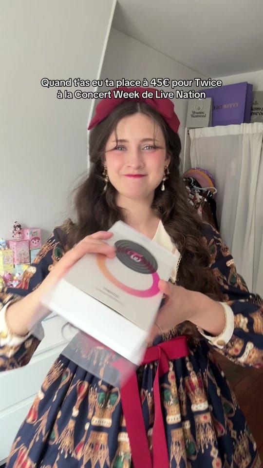 Post 10 by MILA DE BLOIS 🎀 on TikTok (video)