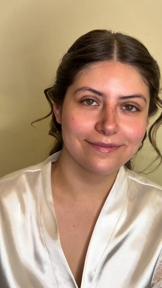 Post 5 by Ana Alvarez Makeup on TikTok (video)