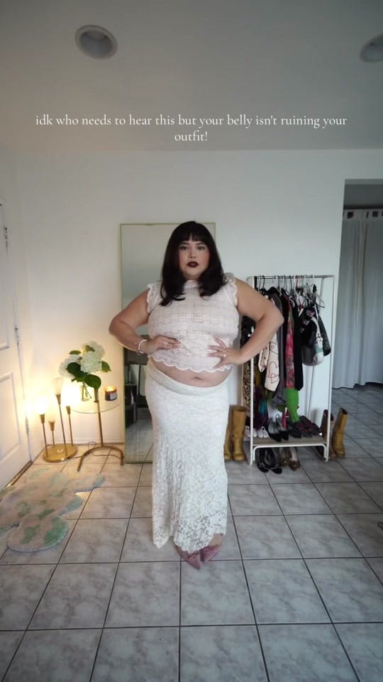 Post 8 by Karina Gomez on TikTok (video)