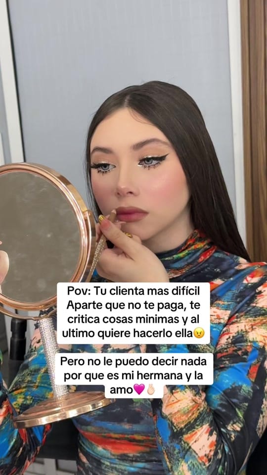 Post 9 by Kimberly López | Makeup on TikTok (video)