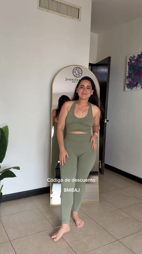 Post 10 by La Diaz 🤍💫 on TikTok (video)