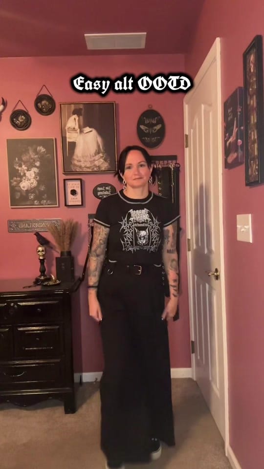 Post 5 by brittanylovesbats on TikTok (video)