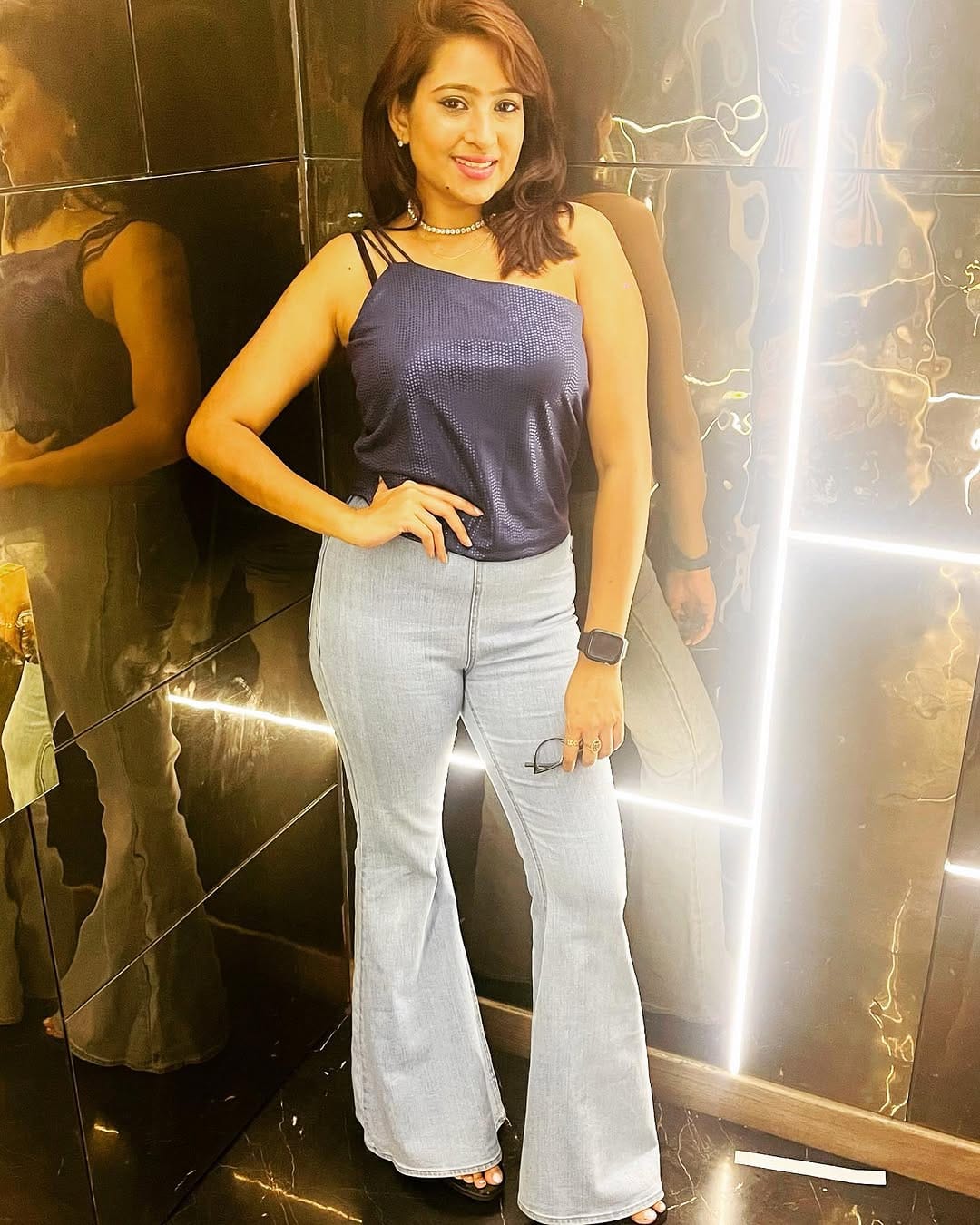 Post 6 by POOJA WARETWAR / DJ POOJA 🇮🇳 on Instagram (image)