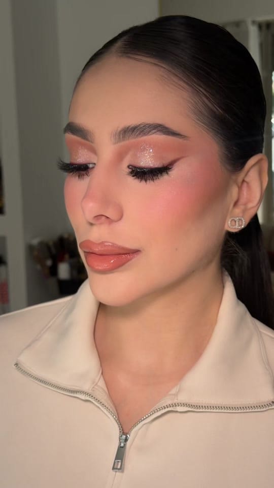 Post 1 by ARIANNA GARCÍA MUA on TikTok (video)
